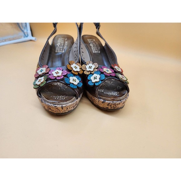 Spring Step Brown Floral Wedge Sandals - Picture 2 of 11